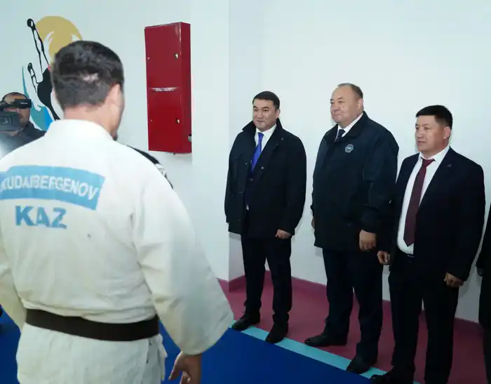 ТУРКЕСТАН: В КЕЛЕССКОМ РАЙОНЕ ОТКРЫЛСЯ СПОРТИВНЫЙ КОМПЛЕКС НА 250 МЕСТ (5)