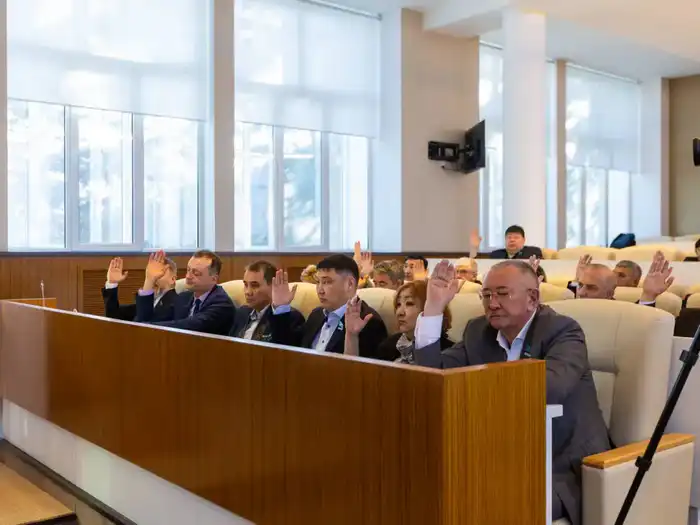 В бюджет ВКО 2025 года внесены изменения (6)