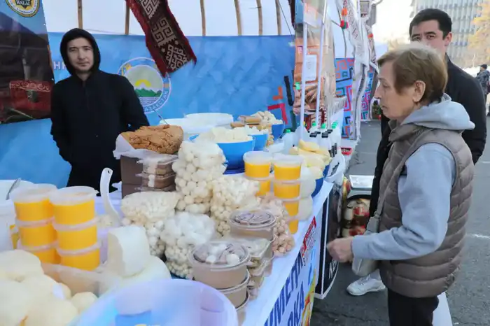 Свежие продукты и доступные цены: Алматы проводит еженедельные фермерские ярмарки (4)