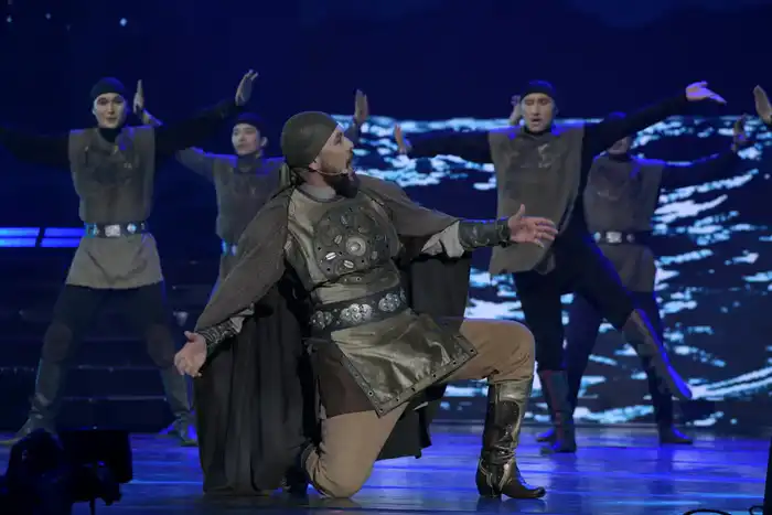 Столетний путь: Национальный театр имени Мухтара Ауэзова вошёл в новый век сценического искусства (7)