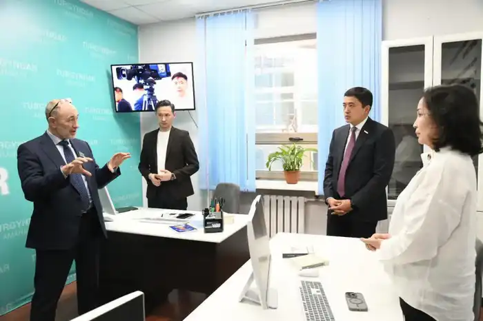 В Астане открылся фронт-офис для взаимодействия жителей со структурами сферы ЖКХ (3)