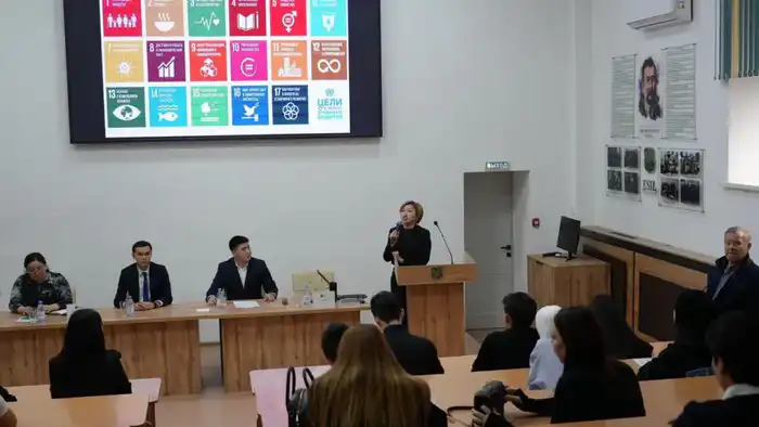 «Таза Қазақстан»: в Астане прошла лекция на тему «Экологическая чистота и гармония духовной чистоты» (6)