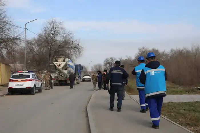 Алматы усиливает пожарную безопасность: спасательные датчики устанавливают в частных домах (3)
