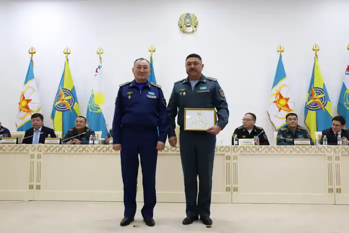В Астане подведены итоги общеслужебной деятельности Вооруженных сил за 2025 год (8)