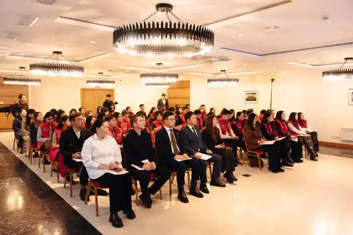 В Астане прошел республиканский молодежный форум «QazMed Volunteers – медицинское волонтерство на благо страны» (2)