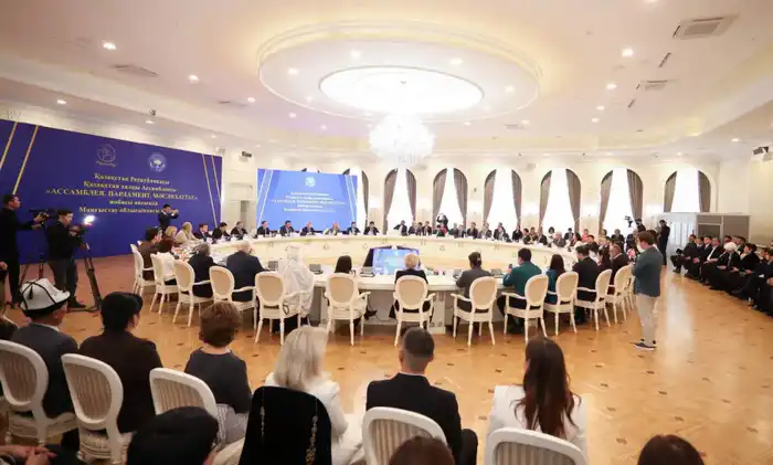 В Мангистау обсудили работу региона в проекте «Ассамблея. Парламент. Маслихаты» (10)