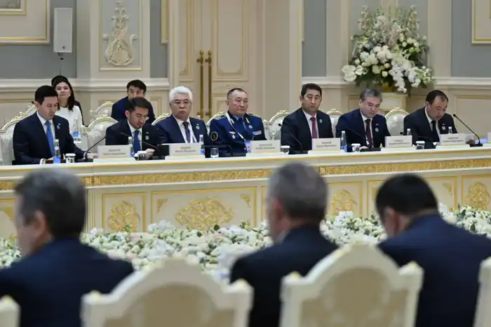 Президенты Казахстана и Узбекистана приняли участие во втором заседании Высшего межгосударственного совета (2)