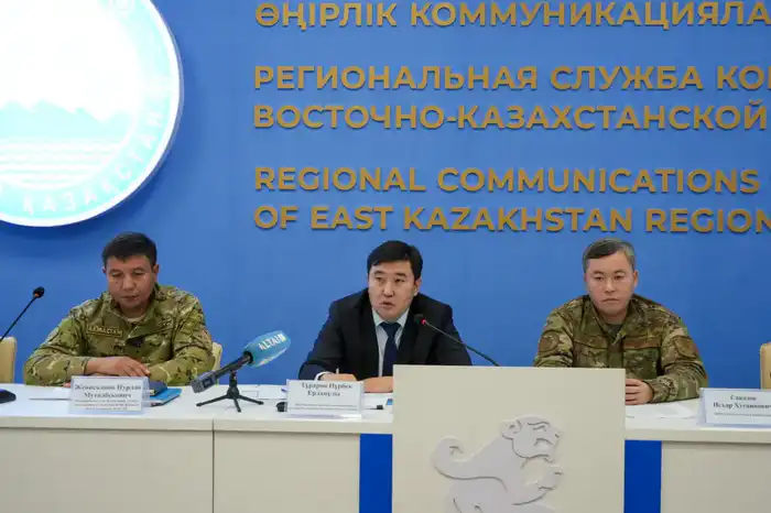 В ВКО прогнозируется снежная зима: все службы региона готовы к холодному сезону (2)