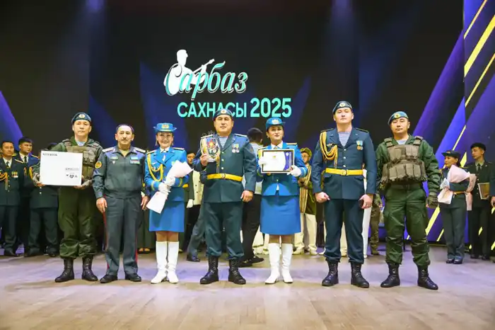 Определены победители Всеармейского фестиваля творческих коллективов «Сарбаз сахнасы – 2025» (10)