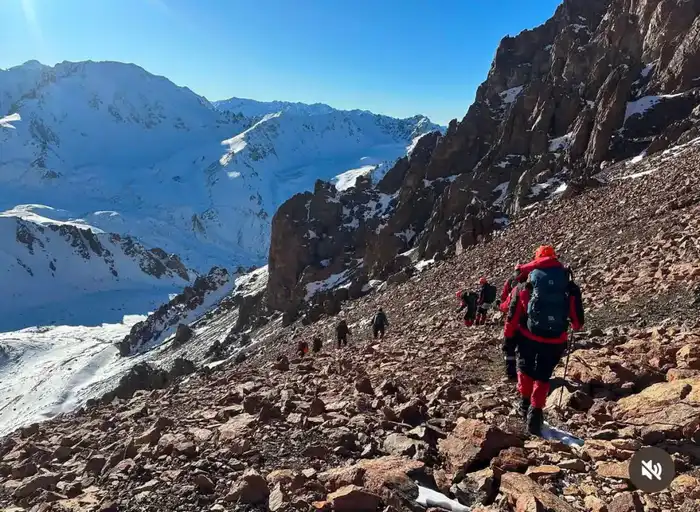 Спасатели МЧС напоминают о мерах предосторожности в горах (2)