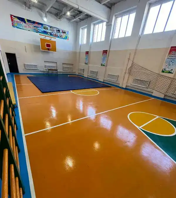 Предприниматели поддержали сельскую школу в Каркаралинском районе (3)