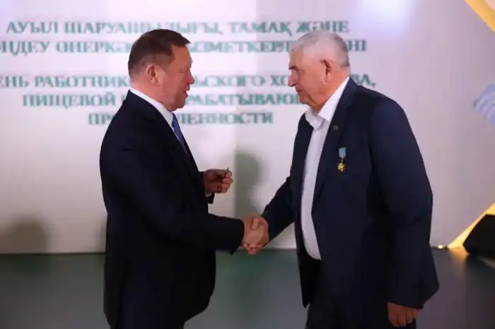 В Костанайской области отметили День работников сельского хозяйства (4)