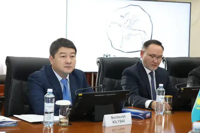 Аким Мангистауской области встретился с Генеральным консулом Республики Германия (3)