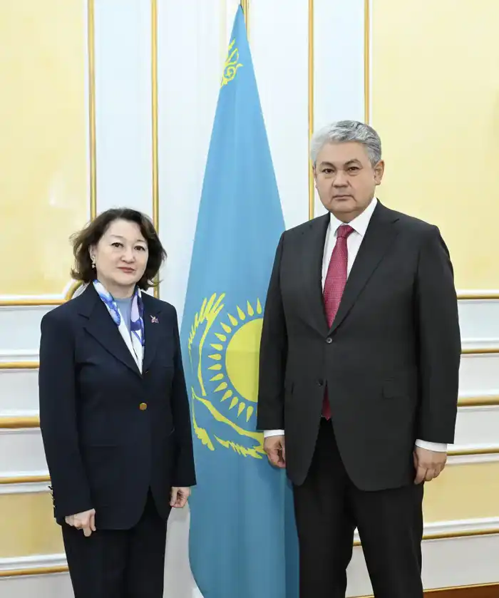 Министр иностранных дел Казахстана провёл встречу с главой Фонда тюркской культуры и наследия (3)