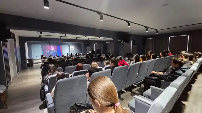 «Закон и порядок»: уроки цифровой грамотности организовали для столичных студентов (2)