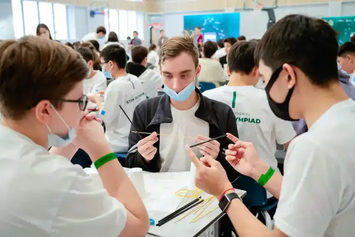 Победителей Международной STEM Олимпиады и Битвы роботов определили в Астане (3)
