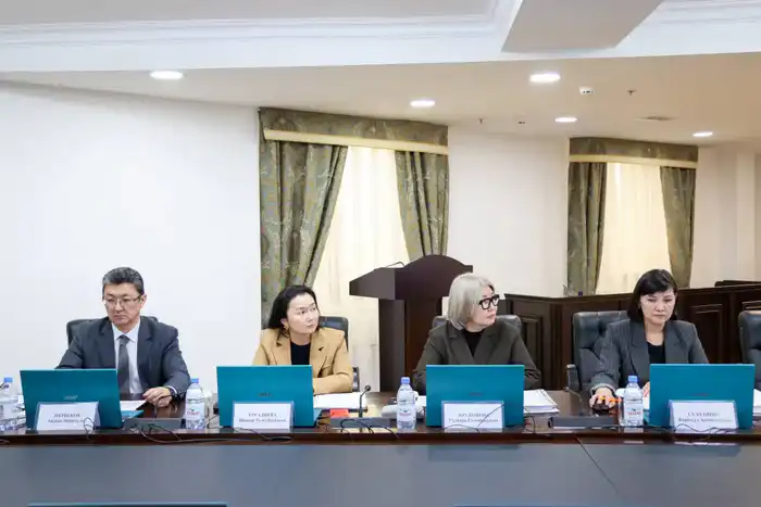 Cостоялось очередное заседание Судебного жюри при Высшем Судебном Совете (4)