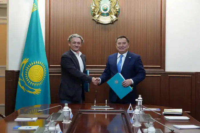 В акимате Акмолинской области обсудили развитие связи и цифровой инфраструктуры региона (3)