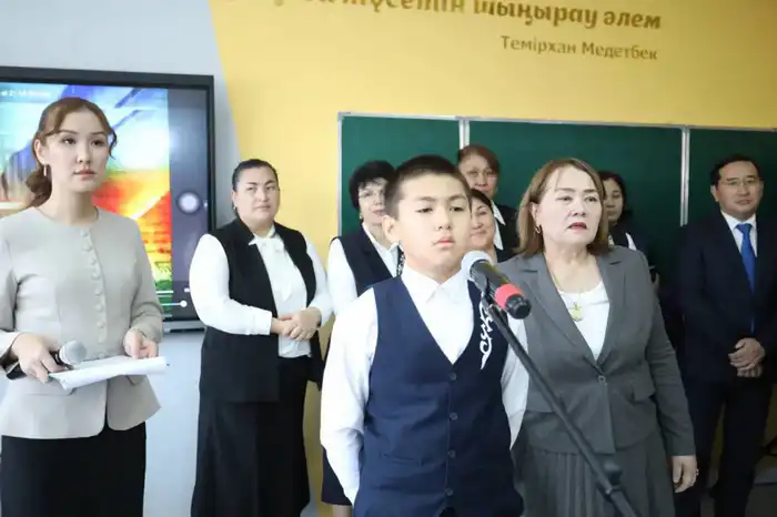 В Жанаозене открылся посвященный творчеству Абиша Кекилбайулы кабинет «Әбіштану» (4)