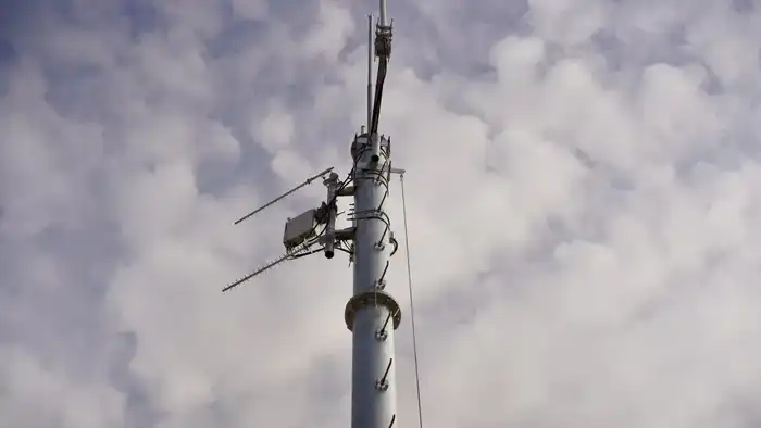 Первая в регионе солнечная базовая станция Huawei обеспечит качественный 4G-сигнал на трассе Қонаев–Талдыкорган (2)