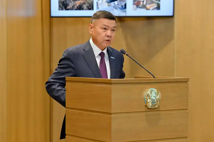 Аким области: Работы по обеспечению чистоты в регионе должны вестись круглый год – зимой и летом (5)