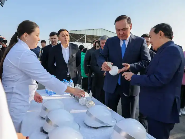 Завод по производству извести запустили в Жамбылской области (4)