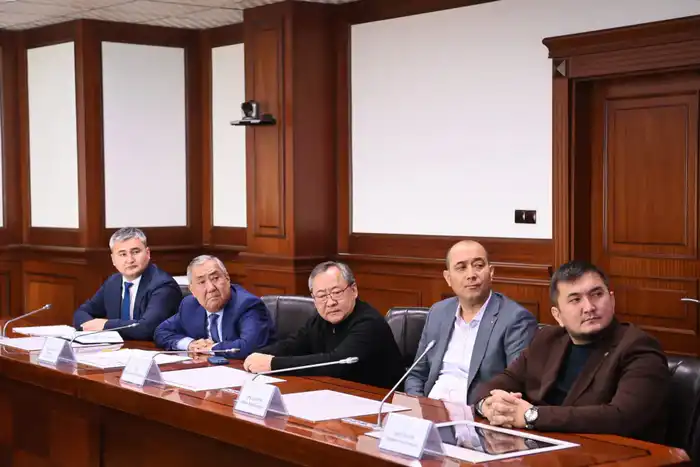 Модернизируются вокзалы и пассажирские платформы в регионе (2)