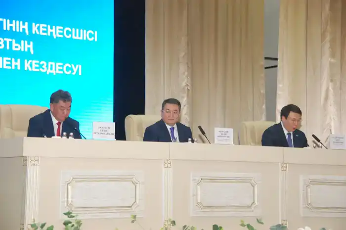 Советник Президента Малик Отарбаев встретился с жителями Ескельдинского района области Жетісу (5)