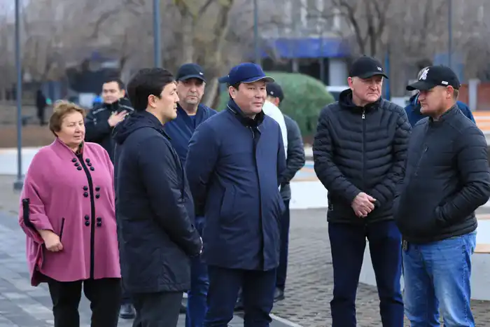 Аким Актюбинской области Асхат Шахаров ознакомился с ходом работ по благоустройству города. (6)