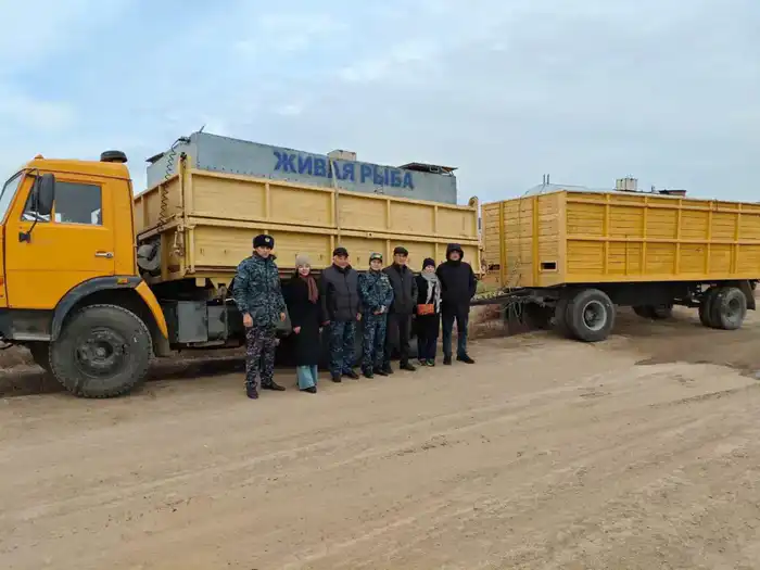 Более 237 тысяч сеголебеток белого амура выпущено в реку Есиль (2)