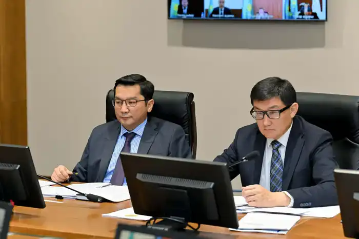 Прошло расширенное аппаратное совещание (3)