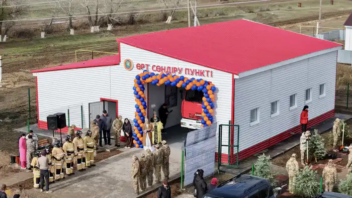 В ЗКО Глава МЧС открыл новый ДПФ «Ауыл құтқарушылары» (3)