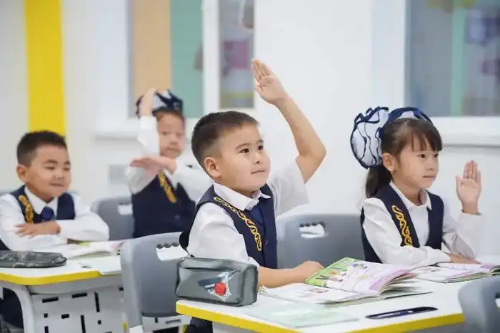 В ЗАПАДНО-КАЗАХСТАНСКОЙ ОБЛАСТИ ОТКРЫЛИ ШКОЛУ «КЕЛЕШЕК» (4)