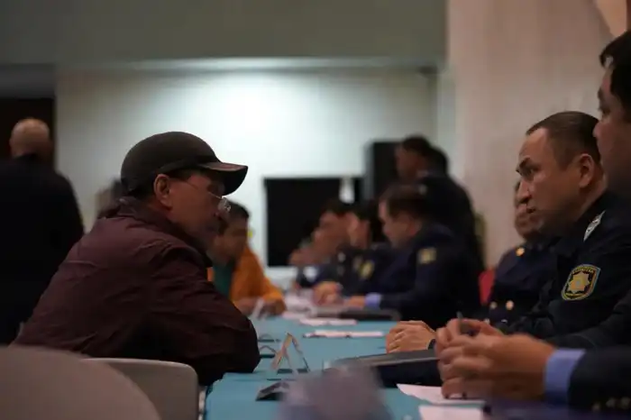 «Народный юрист»: жители столицы получили юридические консультации от специалистов (10)