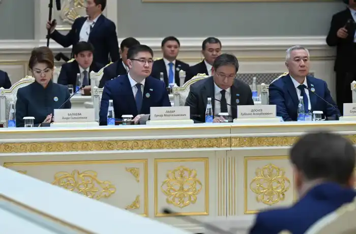 Президенты Казахстана и Узбекистана приняли участие во втором заседании Высшего межгосударственного совета (5)