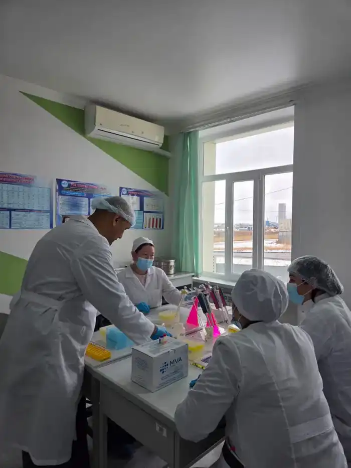 Сотрудники ветеринарных лабораторий прошли обучение по методам диагностики вируса ящура (2)