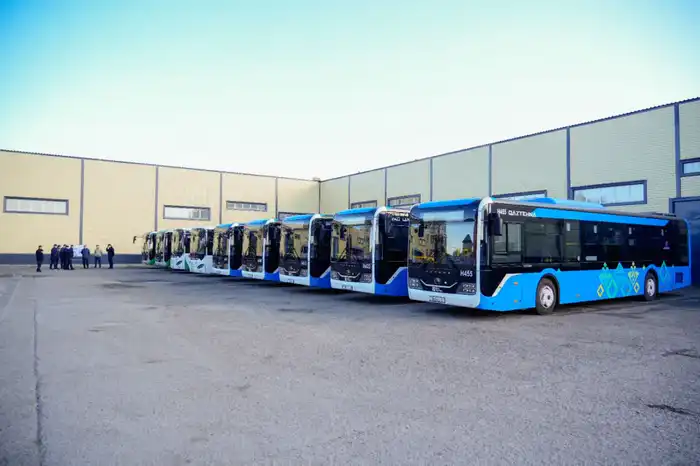 Как улучшают общественный транспорт в Астане (7)