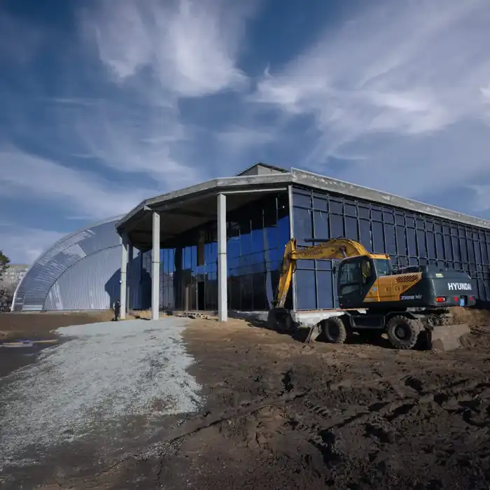 Глава региона Асаин Байханов совершил рабочий объезд областного центра и ознакомился с ходом реализации нескольких проектов (7)