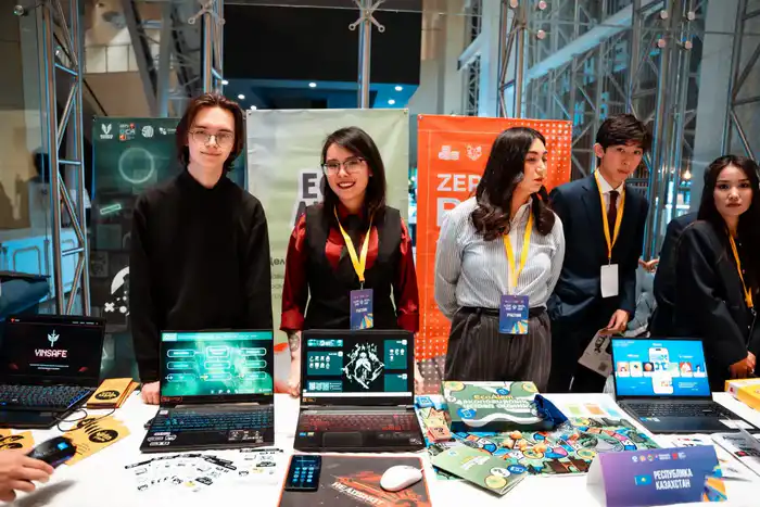 «100 идей для СНГ»: Финал Международного молодежного проекта государств – участников СНГ стартовал в Астане (8)