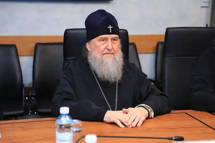 Аким Карагандинской области встретился с митрополитом Астанайским и Казахстанским Александром (3)