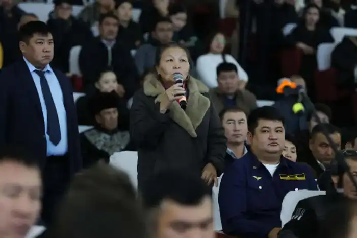 Ербол Карашукеев встретился с жителями Таласского района (3)