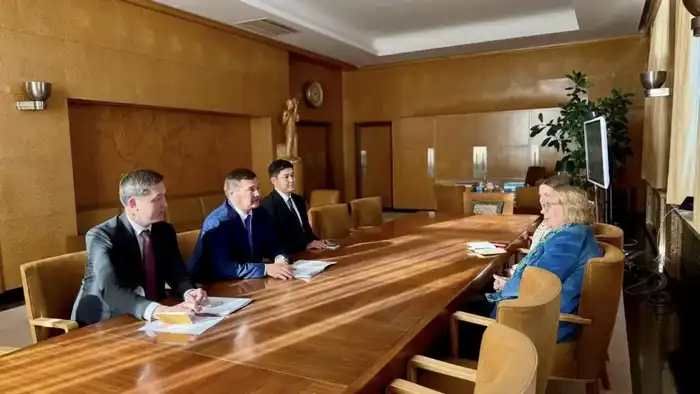 Начался рабочий визит делегации Кызылординской области в Швейцарию (6)