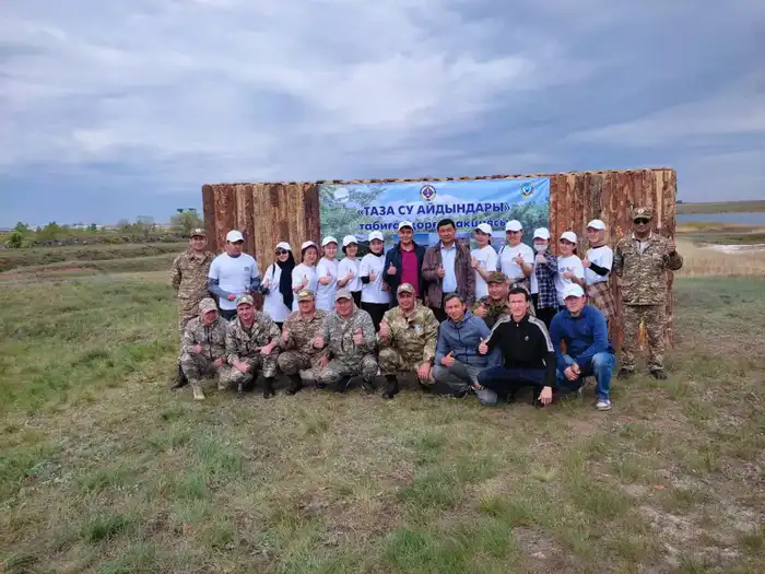 Водоемы рыбохозяйственного значения очищены от 60 000 тонн мусора и рыболовных сетей (6)