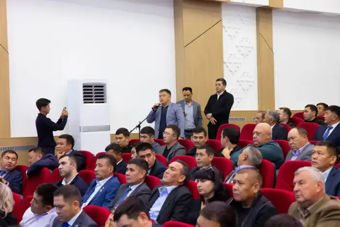 Вице-министр транспорта Максат Калиакпаров встретился с жителями Алматинской области (6)