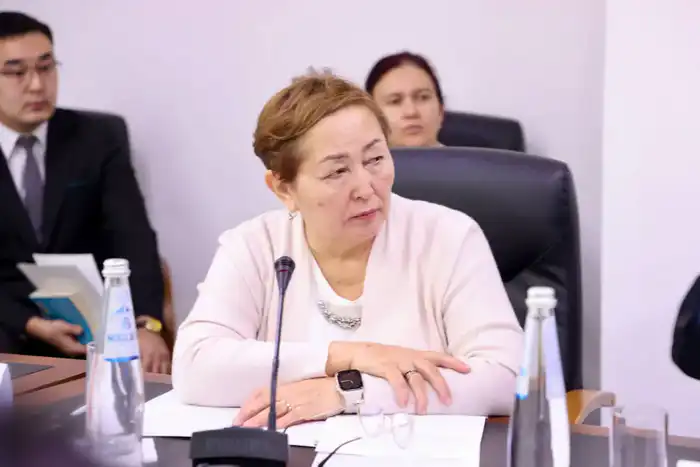 В Академии правосудия при Высшем Судебном Совете состоялась диалоговая площадка «Ашық алаң» на тему «Судебная защита прав и свобод человека, гражданина и личности в уголовной юстиции» (3)