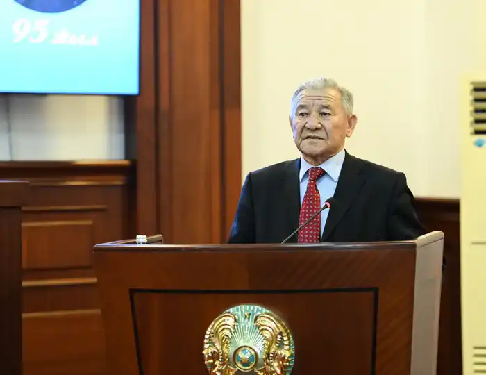 Состоялась республиканская научно-познавательная конференция «Еркін Әуелбеков: заманның заңғар тұлғасы» (7)