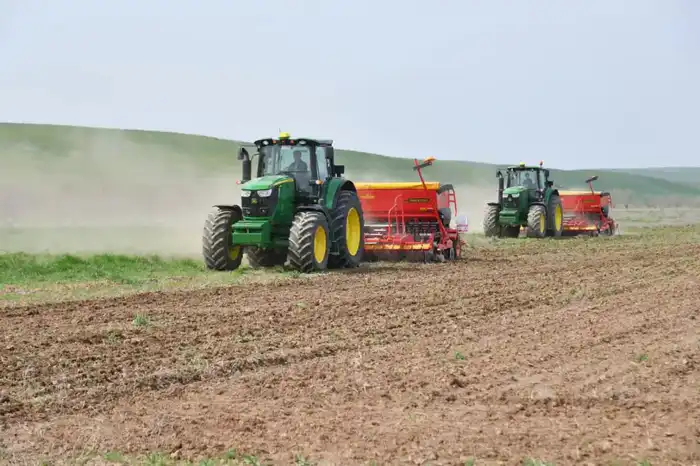 В ТУРКЕСТАНСКОЙ ОБЛАСТИ УВЕЛИЧИЛИСЬ ПОСЕВНЫЕ ПЛОЩАДИ И УВЕЛИЧИЛАСЬ УРОЖАЙНОСТЬ (9)