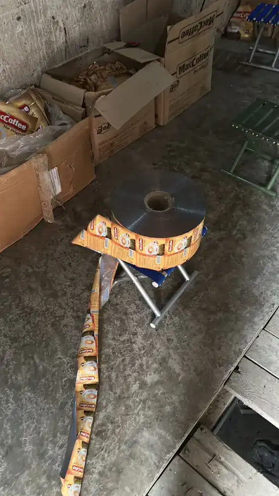 В Шымкенте выявлена незаконная деятельность по производству кофе «MacCoffee» 3/1 в антисанитарных условиях (2)