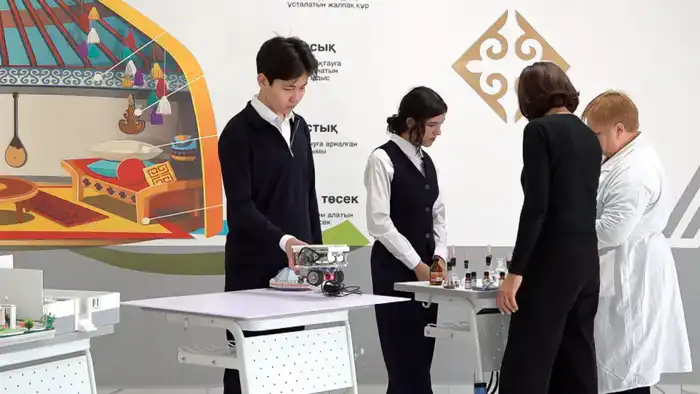 Более 86 тысяч ученических мест введено на средства, изъятые у коррупционеров (2)