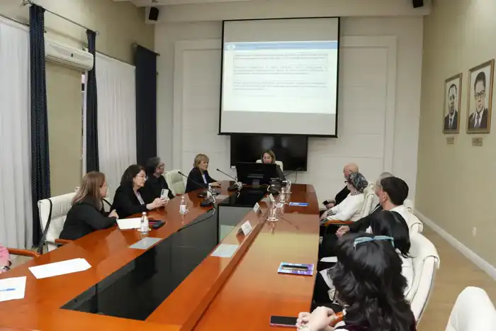 Подписан Меморандум между Комитетом и Университетом (2)